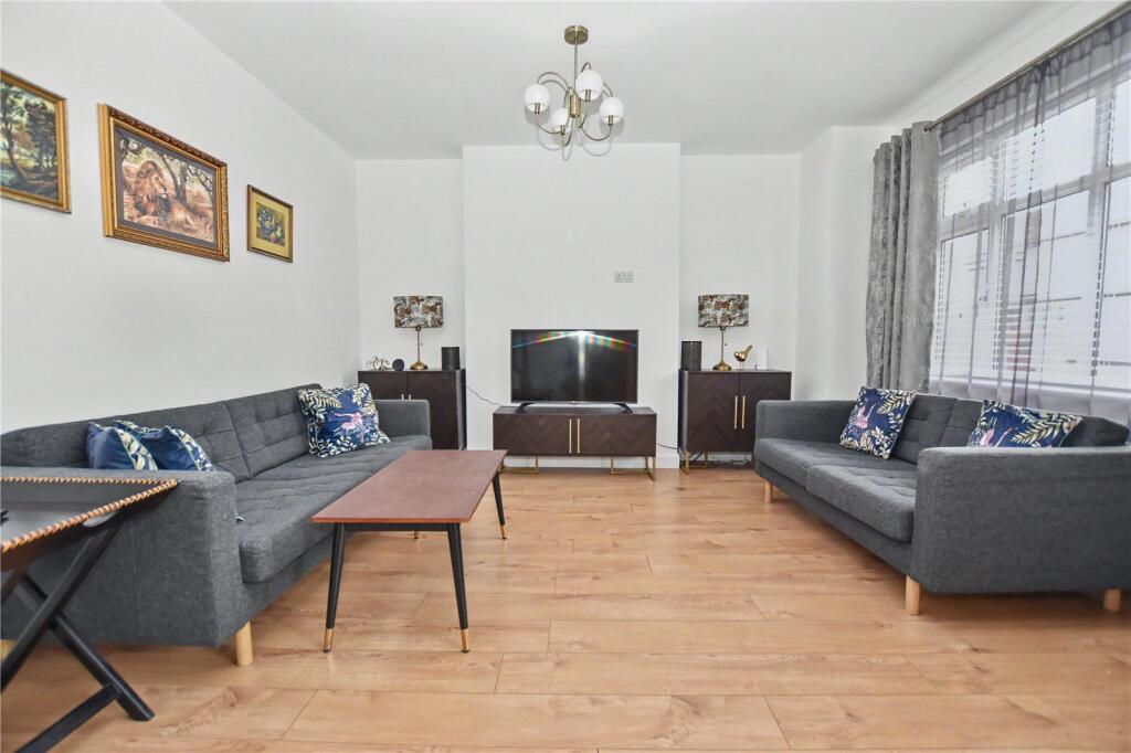House in London - View 3