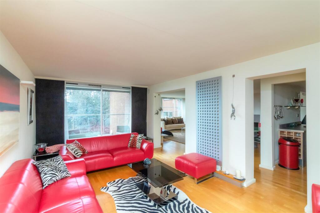 Whinfell Court, Whirlow, Sheffield photo 3