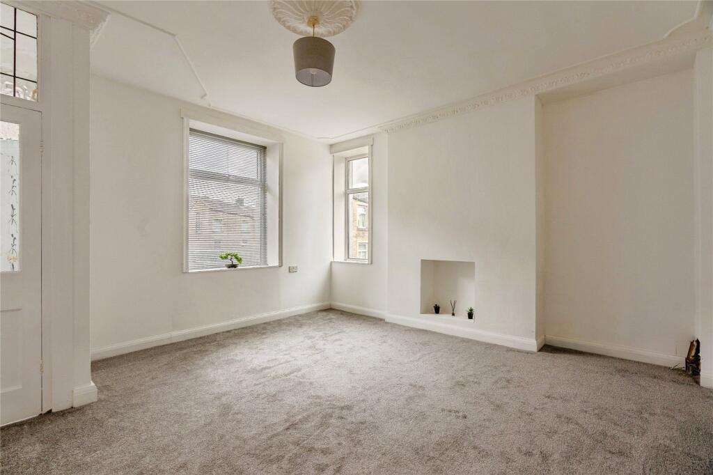 Midgley Street, Colne, Lancashire, BB8 - View 2