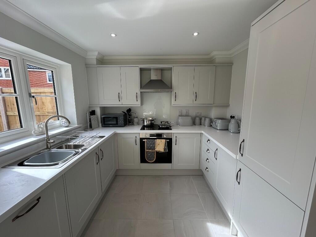 House in Ipswich - View 3