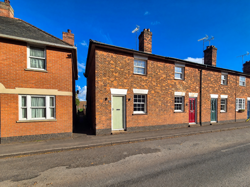 Main image of property: 🆕Bridge Street, Windmill Views 👀😍