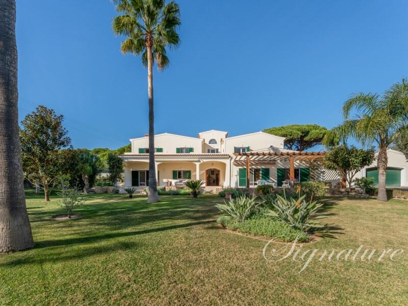 Main image of property: Algarve, Almancil