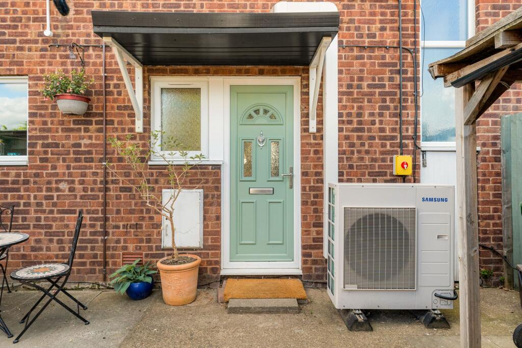 Ashmuir Close, Blacon, CH1 - View 2