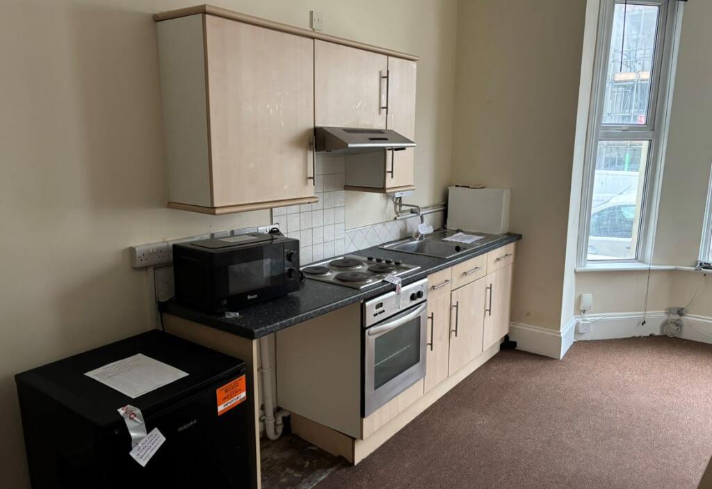 Flat 1A, 40 Nightingale Road, Southsea, Portsmouth, PO5 3JN photo 5