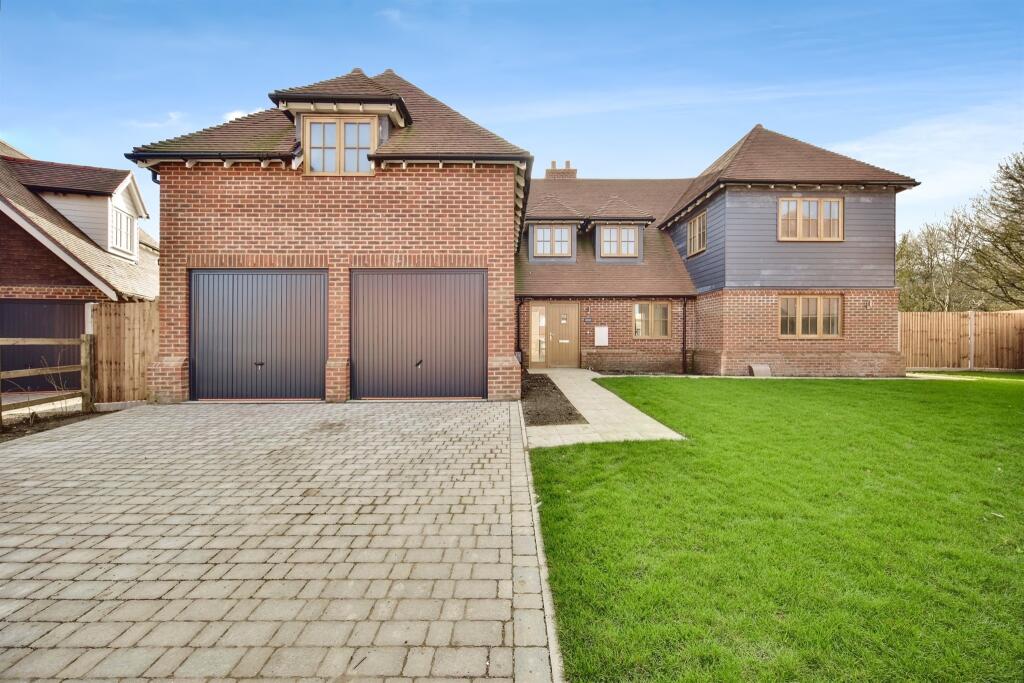 Main image of property: Roundwell Park, Bearsted, Maidstone