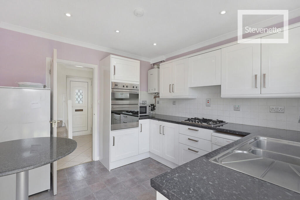 House in Ilford - More