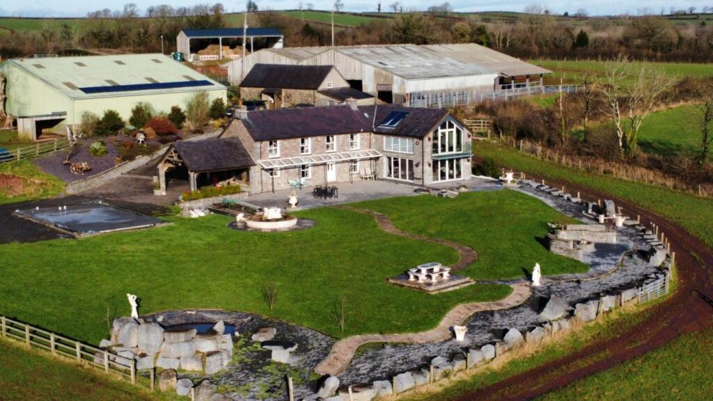 Main image of property:  Llangyndeyrn, Kidwelly, SA17