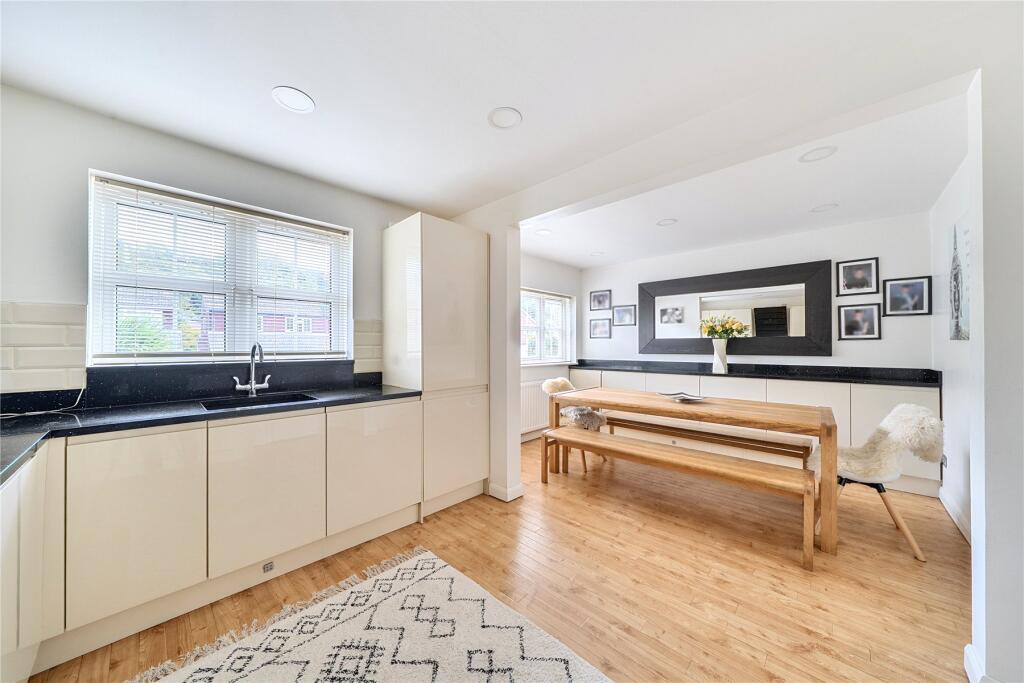 House in London - View 4