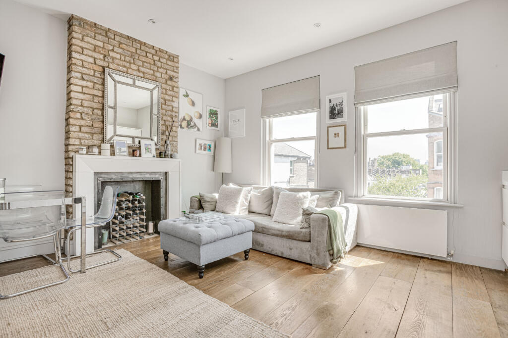 Main image of property: New Kings Road,
Parsons Green, SW6