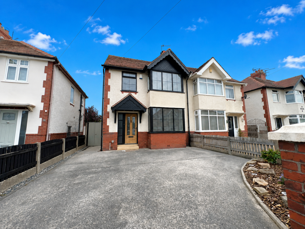 3-bed semi-detached on Birch Avenue,  Cleveleys, FY5, £255,000
