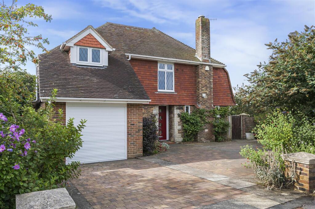 5-bed detached on Firle Close, Seaford, £900,000