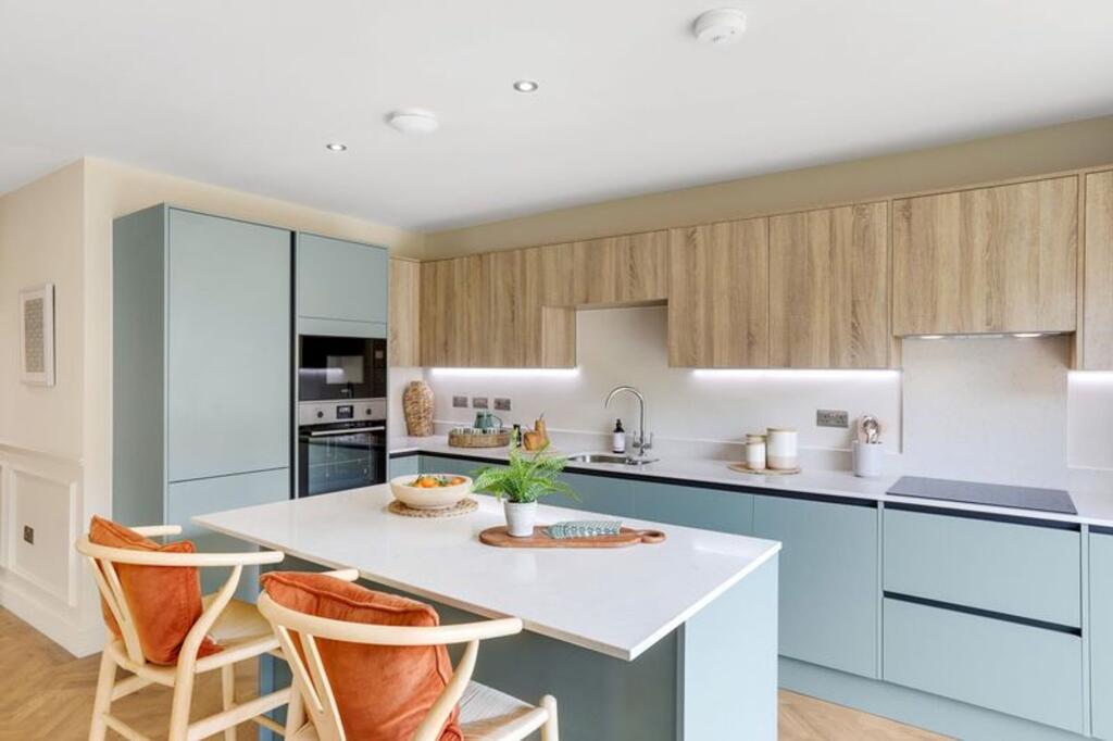 House in Nottingham - More