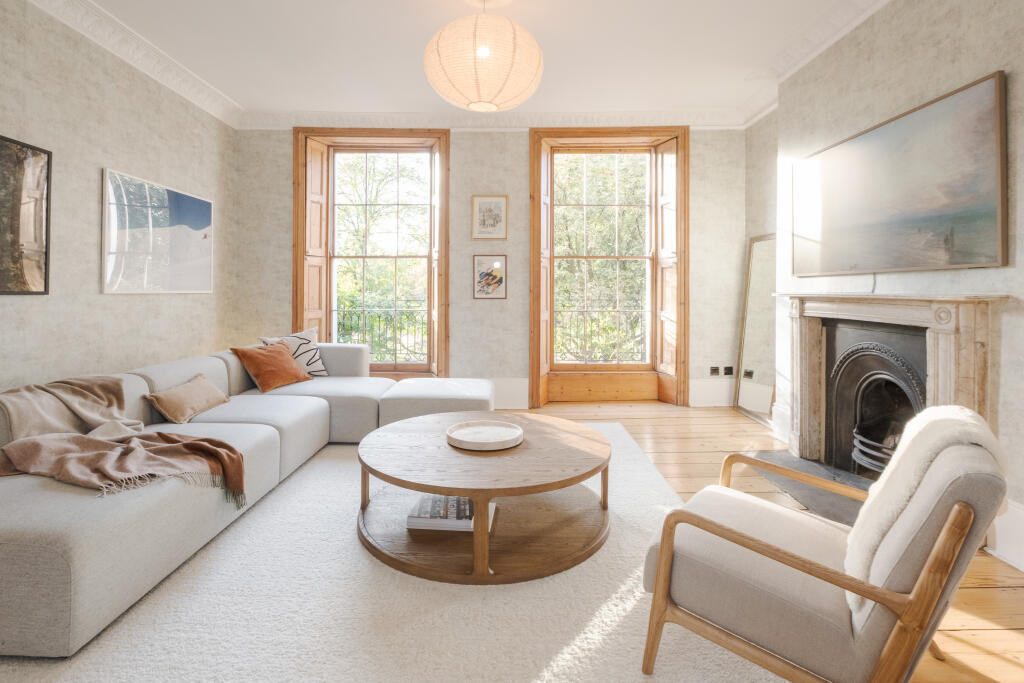 Main image of property: Barnsbury Road, London, N1