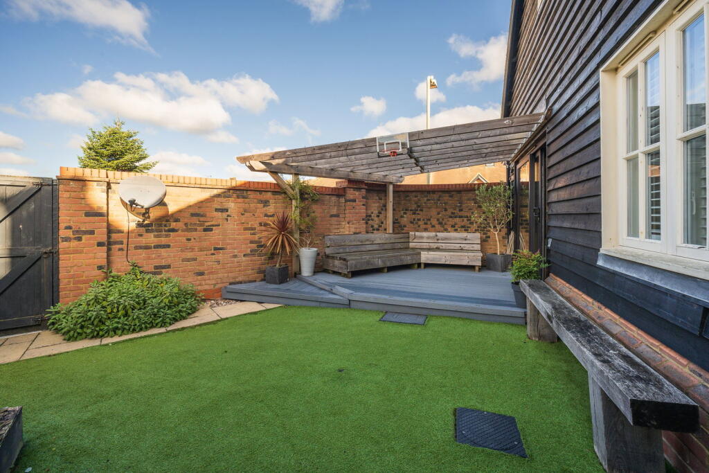 House in Canterbury - View 4