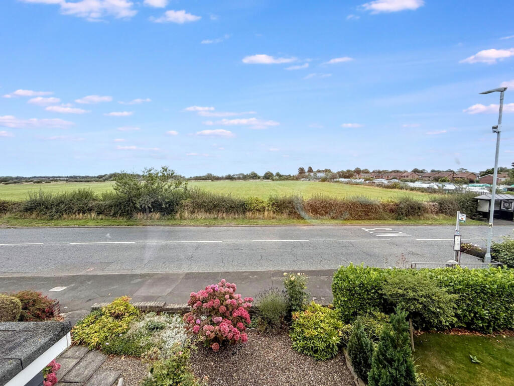 House in Newcastle upon Tyne, Seaton Valley - View 2