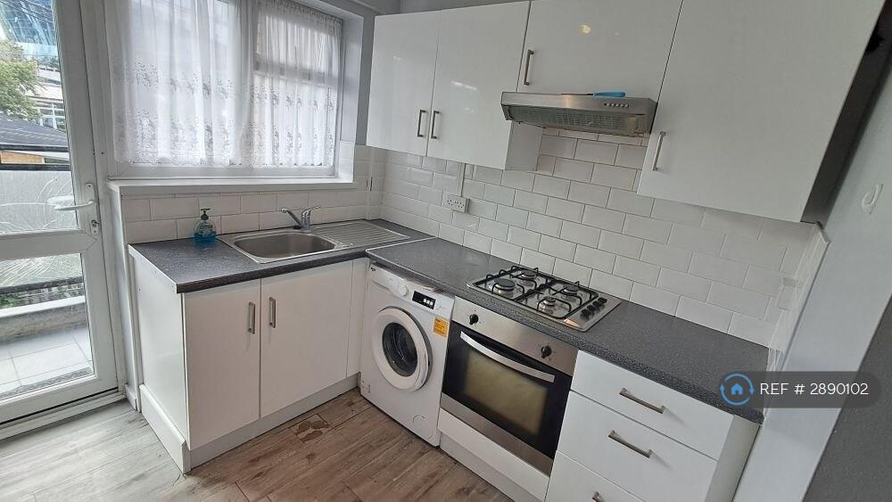 Main image of property: Park Lane Close, London, N17