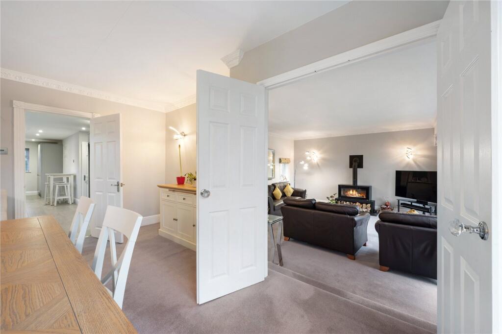 House in Leeds, Barwick in Elmet and Scholes - View 5