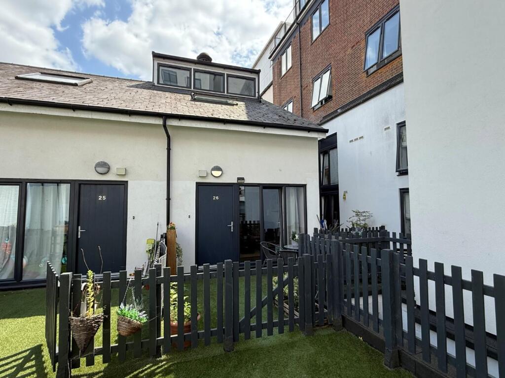 Main image of property: 9 Derngate, Northampton