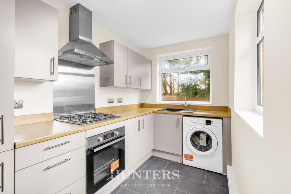 House in Rochdale, Stanycliffe - More