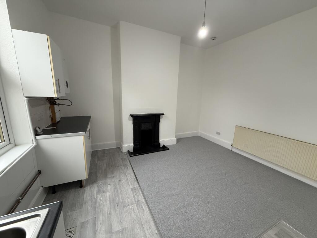 Apartment in Birmingham - More