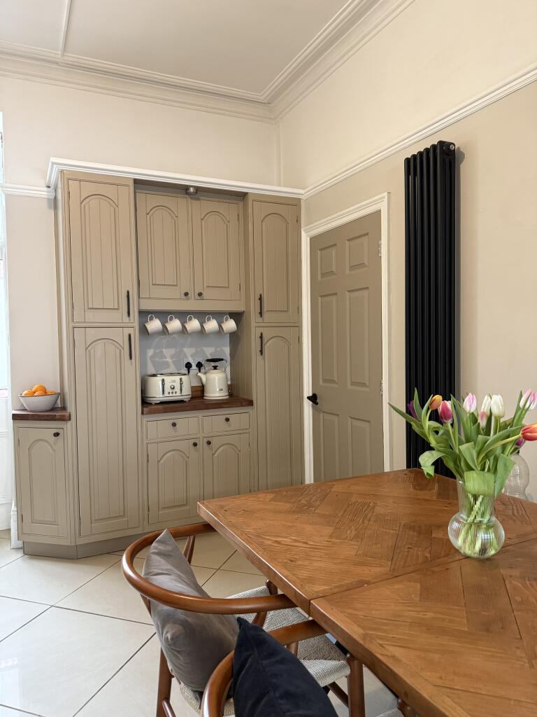 Apartment in Cardiff - More