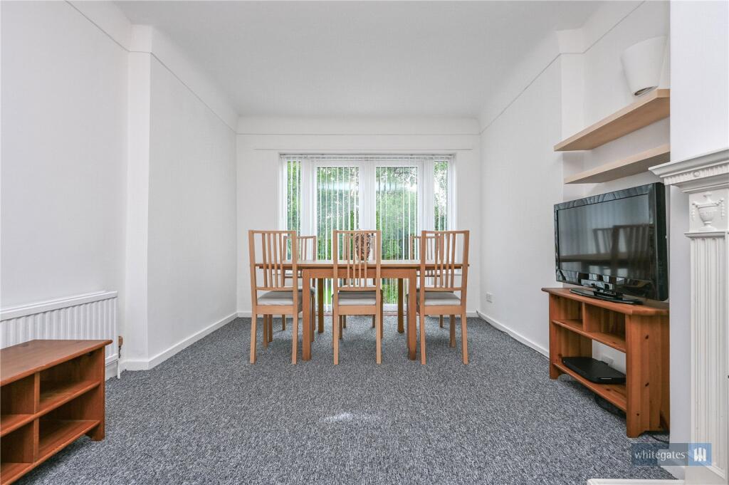 Broom Close, Eccleston Park, Prescot, Merseyside, L34 photo 4