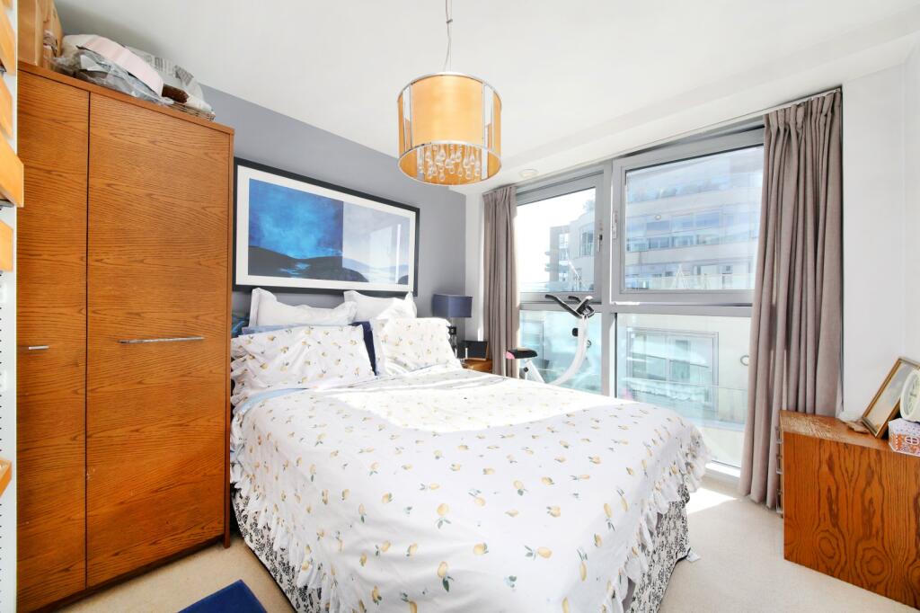Apartment in London, York Road Estate, Battersea - View 4