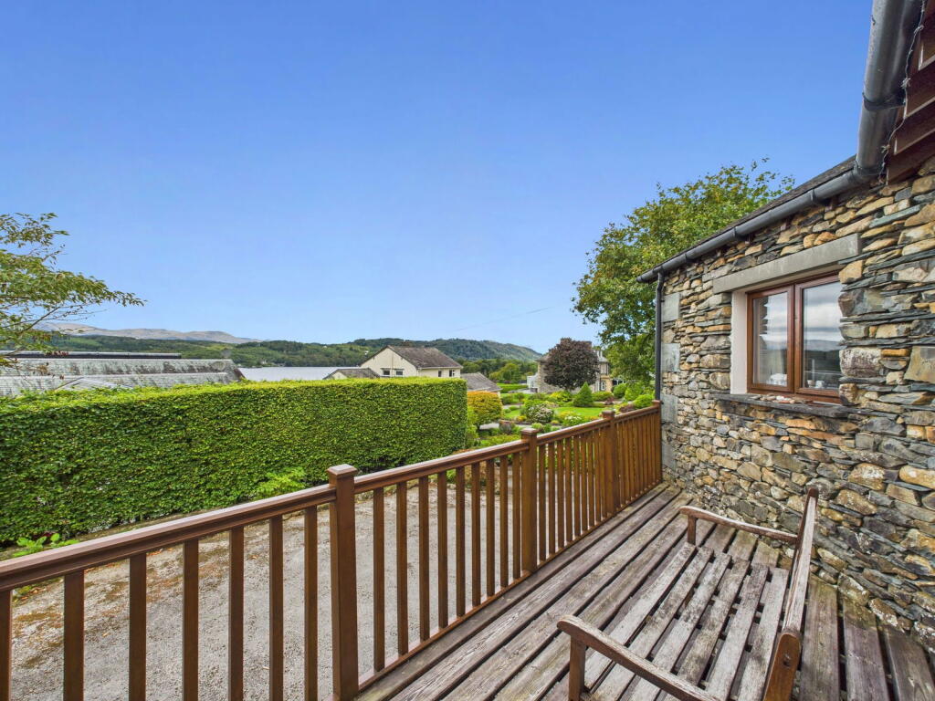 The Hollies, Storrs Park, Bowness-on-Windermere, LA23 3LT photo 2