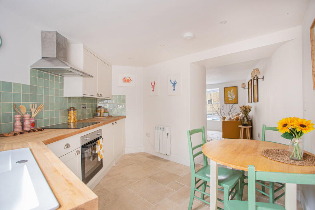 House in Cotswold, Tetbury - More