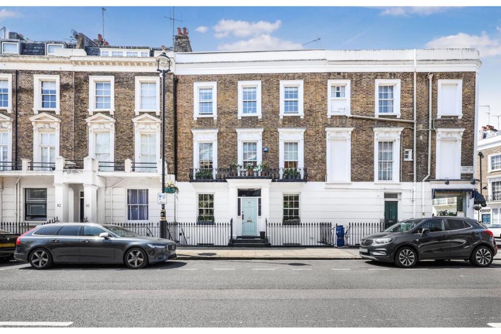 Main image of property: Tachbrook Street, London, SW1V