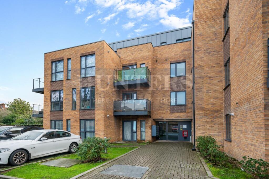 Main image of property: London Road, Hounslow