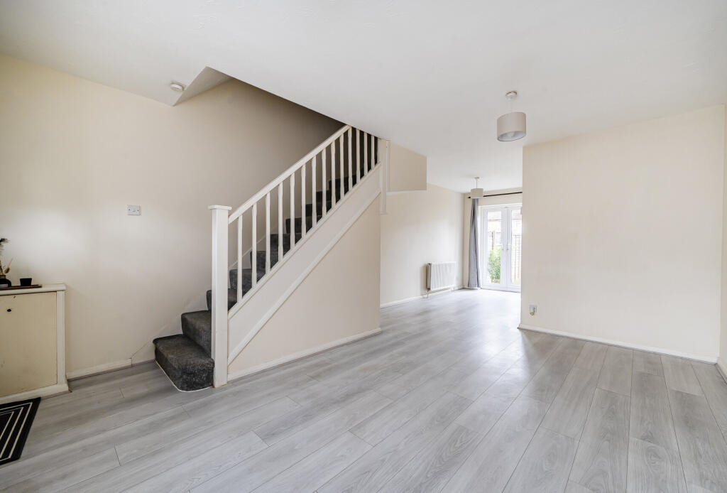 House in London - View 5