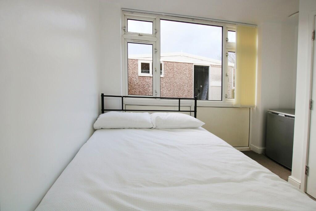Main image of property: Newington Walk, Bolton, Greater Manchester, BL1
