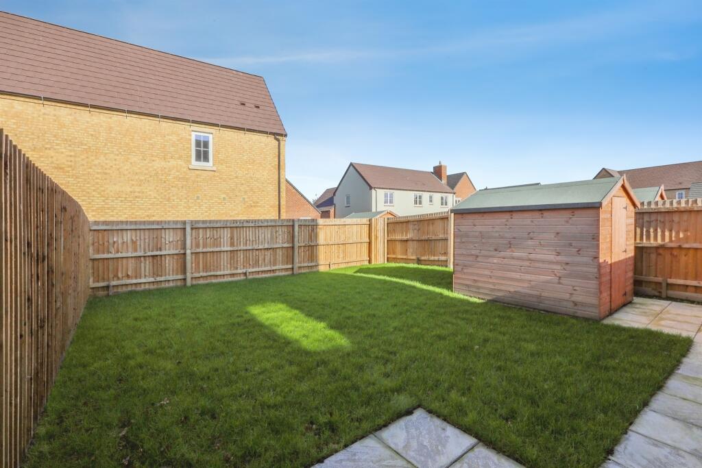 Butterfly Road, Retford photo 2