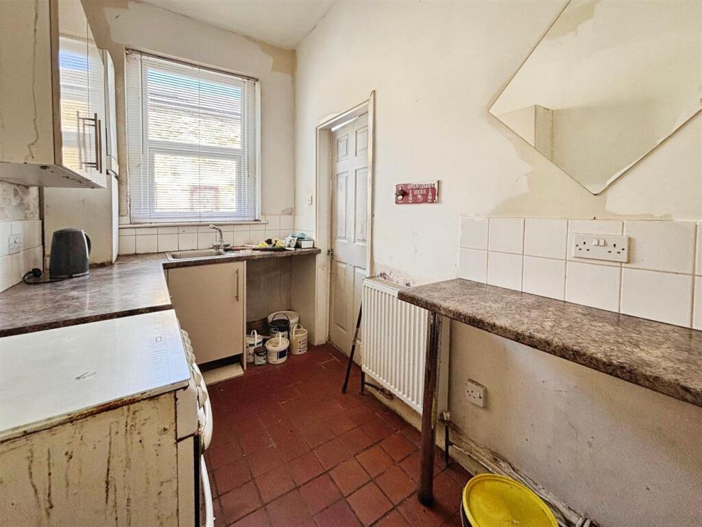 House in Bradford, Trident - More