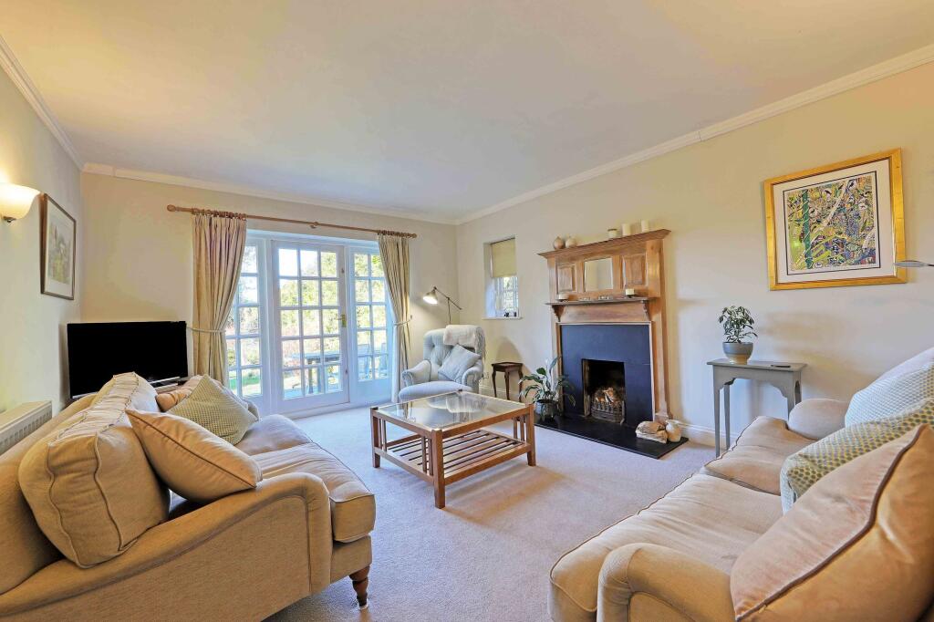 Bedwins Lane, Cookham, SL6 photo 3