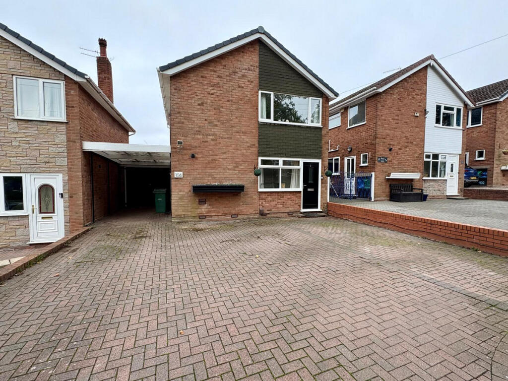 Main image of property: Bromley Lane, Kingswinford, DY6