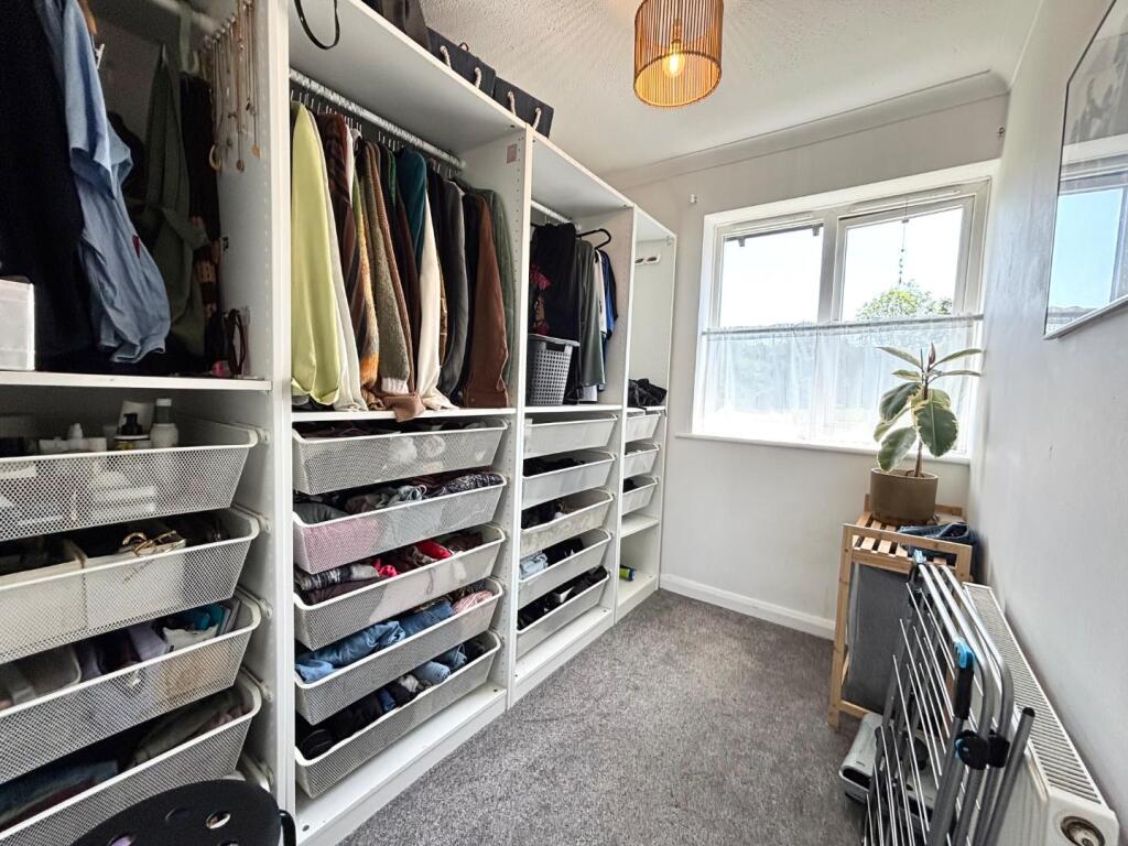House in Havant, Waterlooville - More
