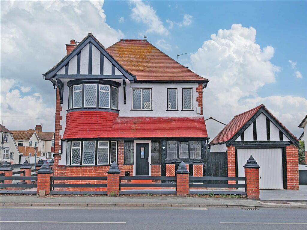 House in Llandudno, Kinmel Bay and Towyn