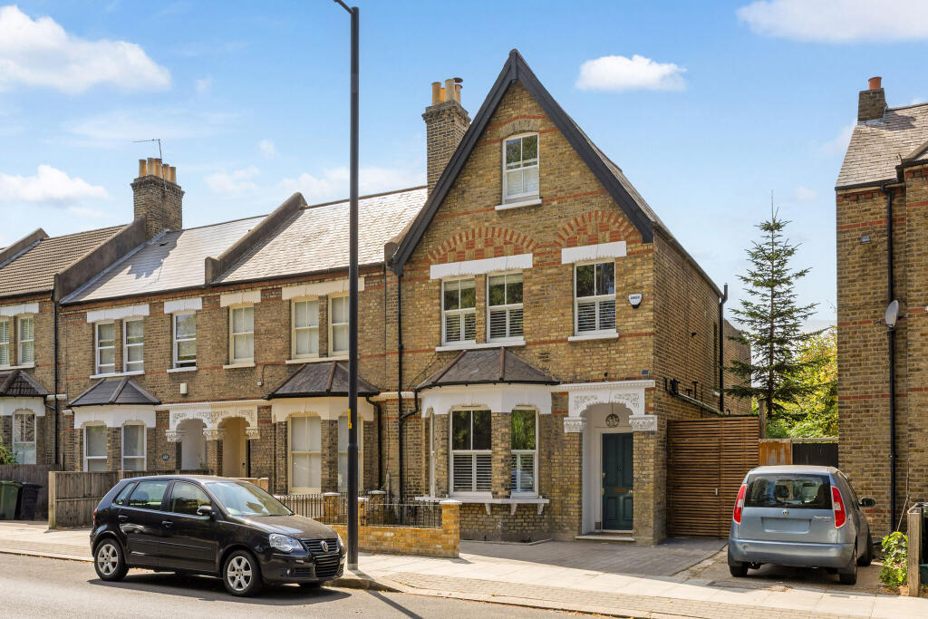 Main image of property: South Croxted Road, London, SE21
