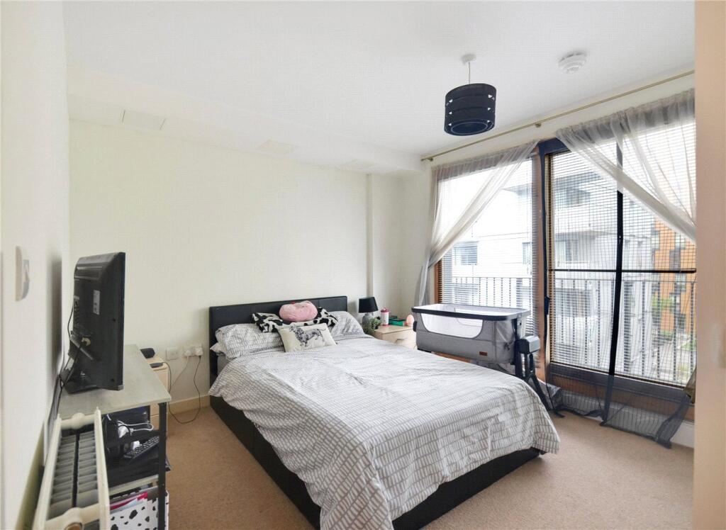 Apartment in Reading, Katesgrove, Coley - More