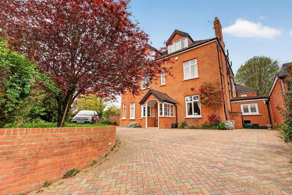 Main image of property: Garden Road, Bromley