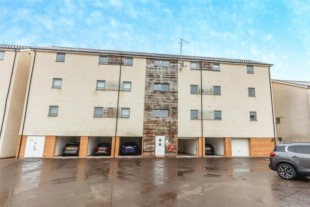 Main image of property: Wren Gardens , Portishead