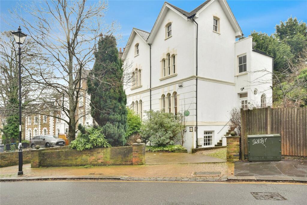 Main image of property: The Waldrons, Croydon, CR0