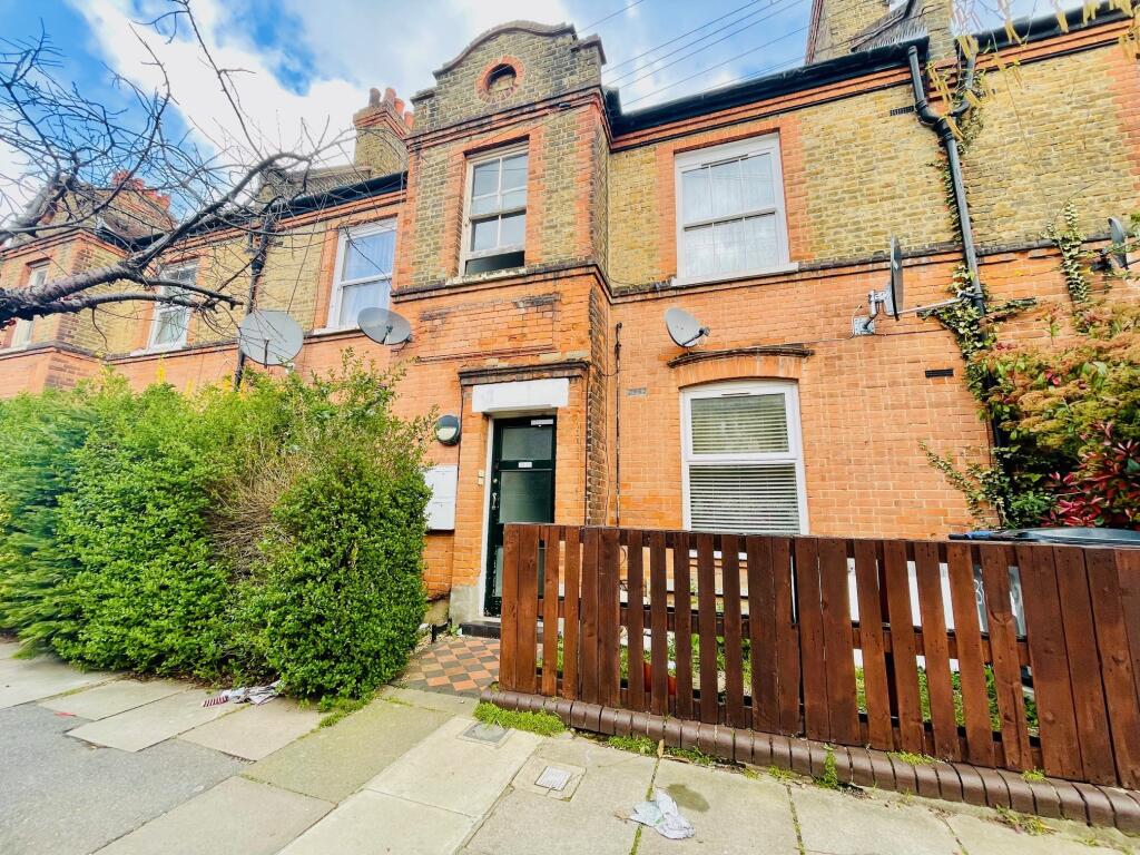 Main image of property: Sketty Road,Enfield, EN1