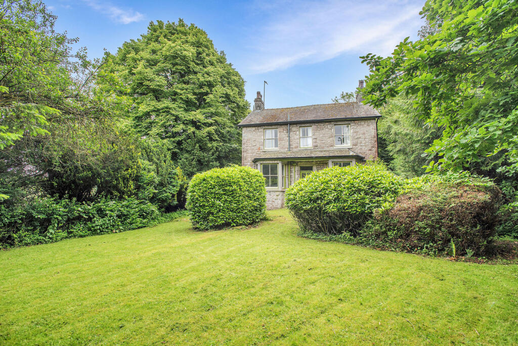 Main image of property: Emesgate Lane, Silverdale, LA5