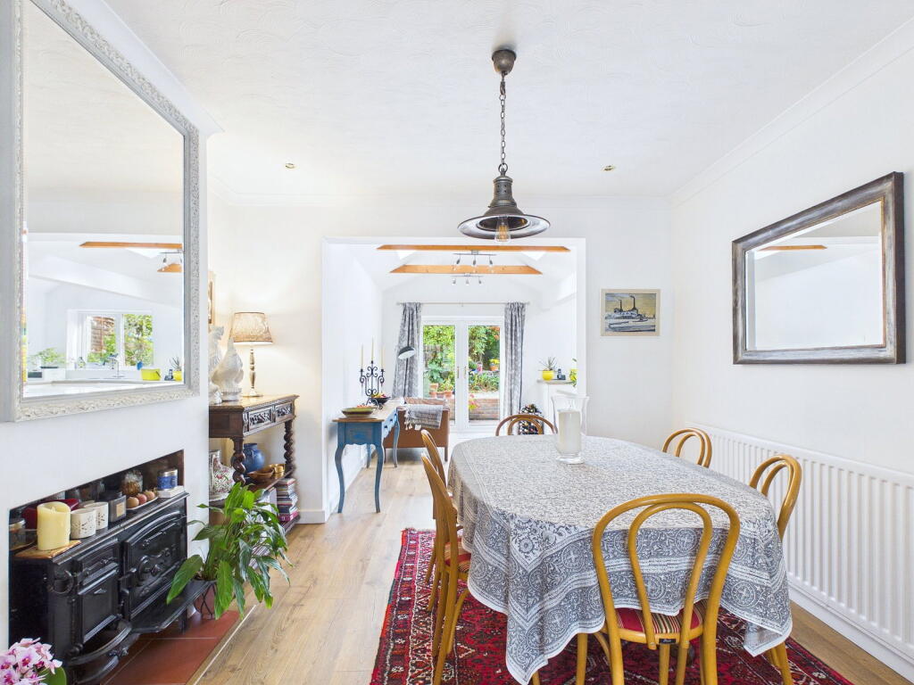 House in Three Rivers, Croxley Green - View 3