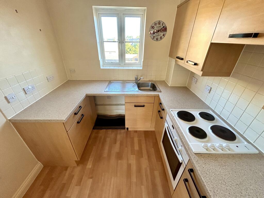 Additional image 5 of Shrewsbury Road, Yeovil, BA21