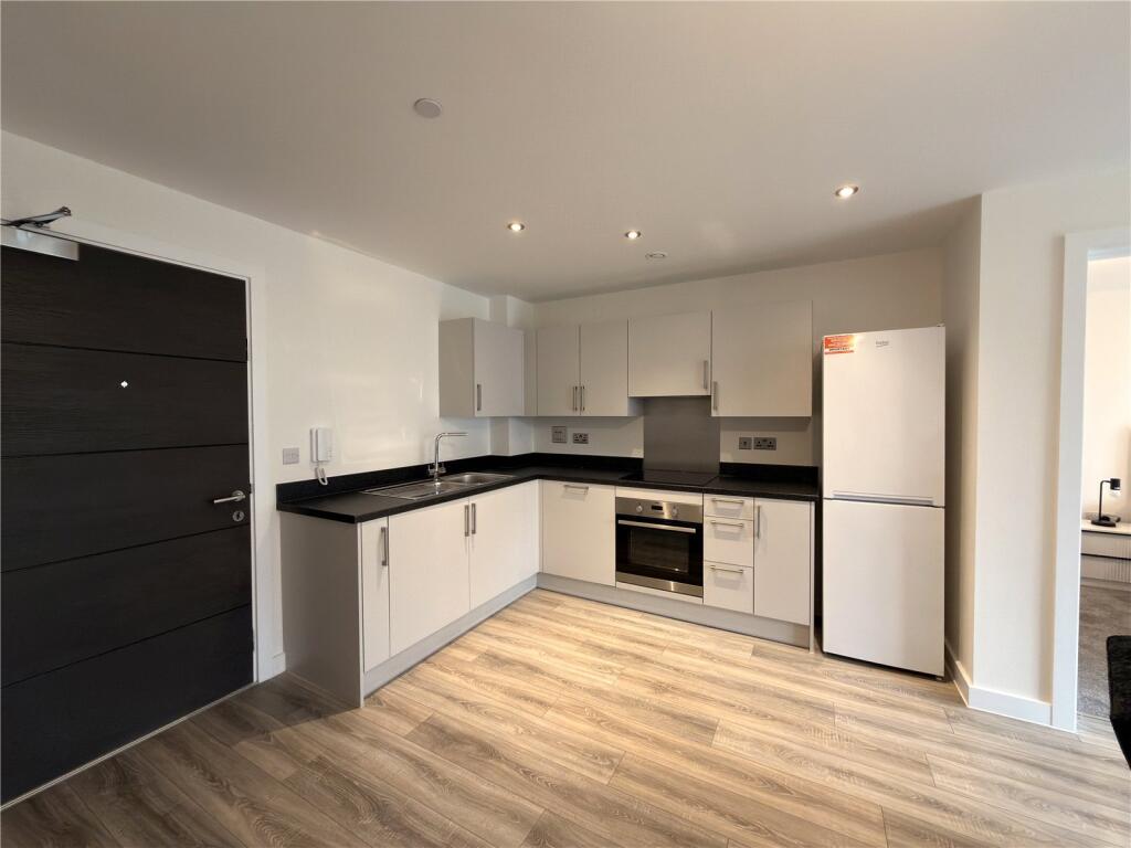 Apartment in Birmingham, Rea Valley, Digbeth - View 4