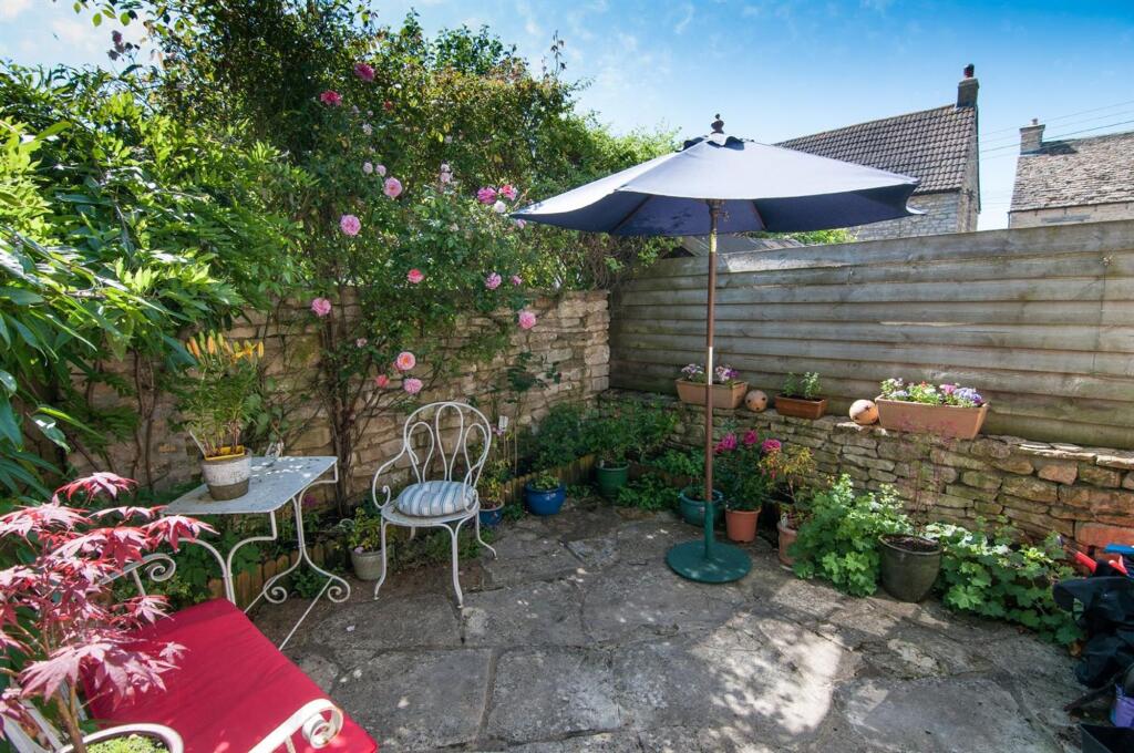 House in Swindon - View 4